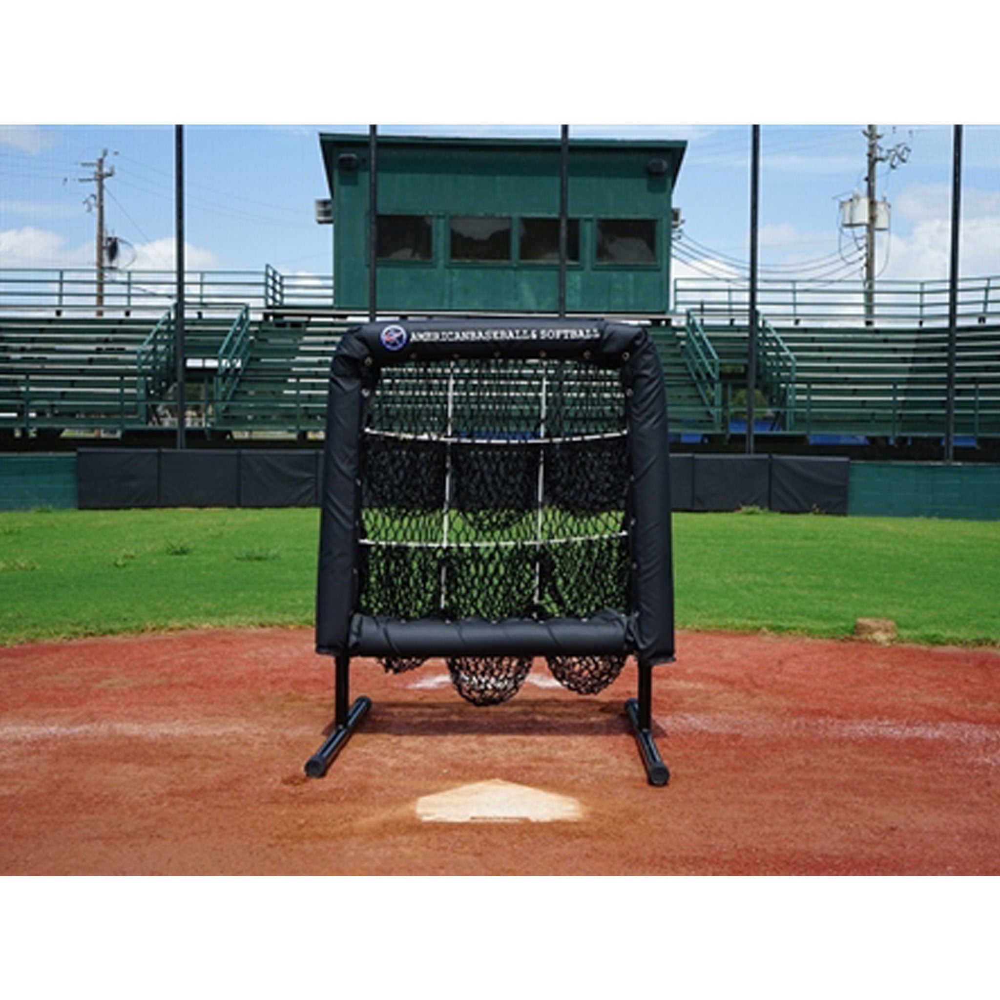 Image of 9 Hole Pitch Target w/ Numbered Targets